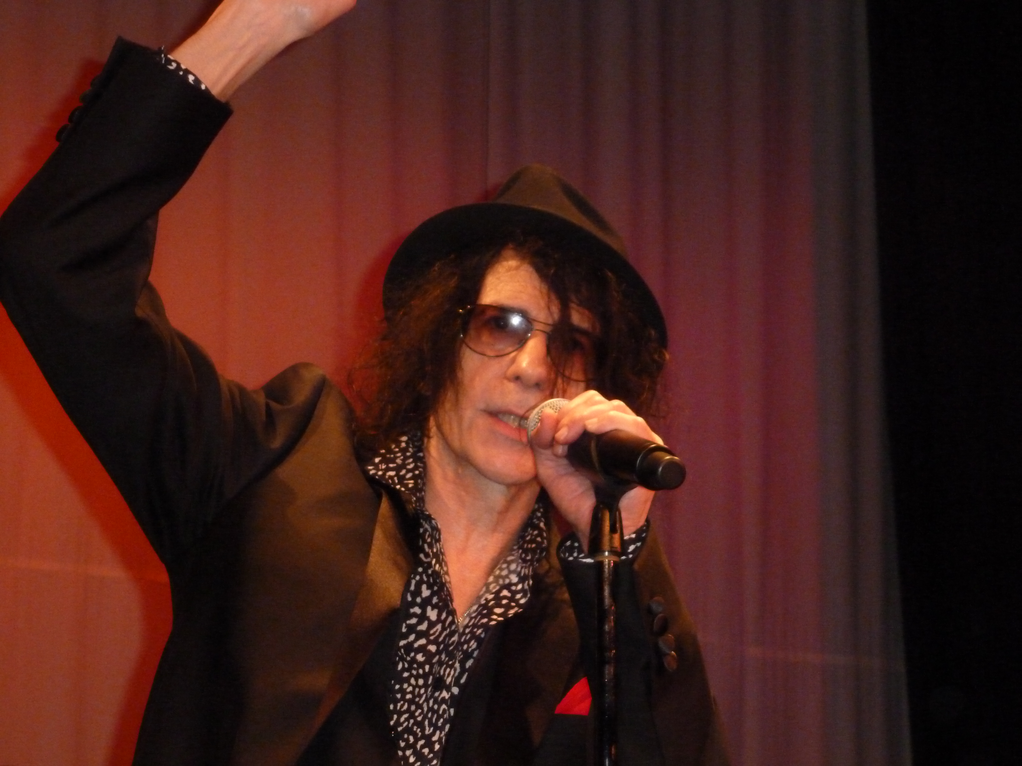 PeterWolf2013-10-18BoultonCenterBayShoreNY (7).JPG